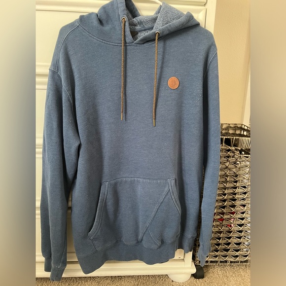 Volcom Other - Volcom blue sweatshirt